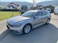 VW Passat Variant 2.0 TSI R-Line Highline Rollstuhl