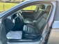 VW Passat Variant 2.0 TSI R-Line Highline Rollstuhl