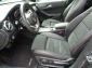 Mercedes-Benz GLA 200 AMG Line,7G-Tr,Leder,Nav,LED