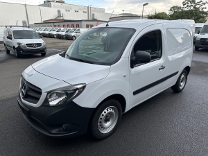 Mercedes-Benz Citan 111 CDI lang mit Regaleinbau