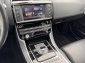 Jaguar XE Prestige STANDHEIZUNG LEDER PANO NAVI