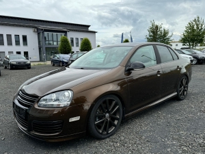 VW Jetta V 2.0 Turbo FSI DSG Sportline