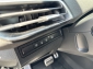 Peugeot 3008 Hybrid4 300 GT Top Ausstattung 8 fach bereift