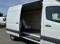 Mercedes-Benz Sprinter 319 CDI RWD L2 4x4 V6 3,0 ltr