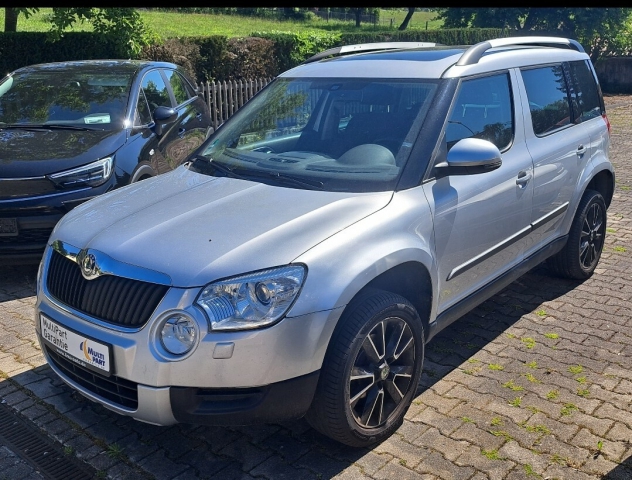 Skoda Yeti 2,0 TDI 4x4 Elegance *Navi*Xenon*AHK*