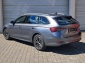 Skoda Octavia Combi 2,0 TDI DSG *HuD*LED*Navi*SportSi*AHK*