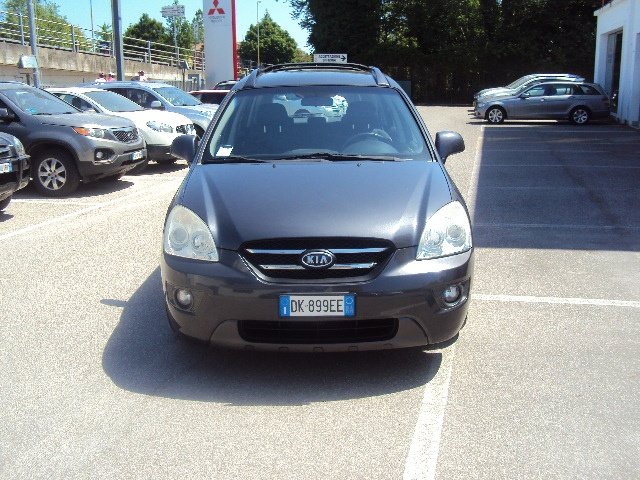 Kia Carens