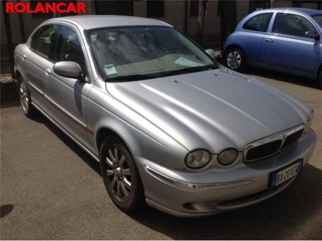 Jaguar X-Type