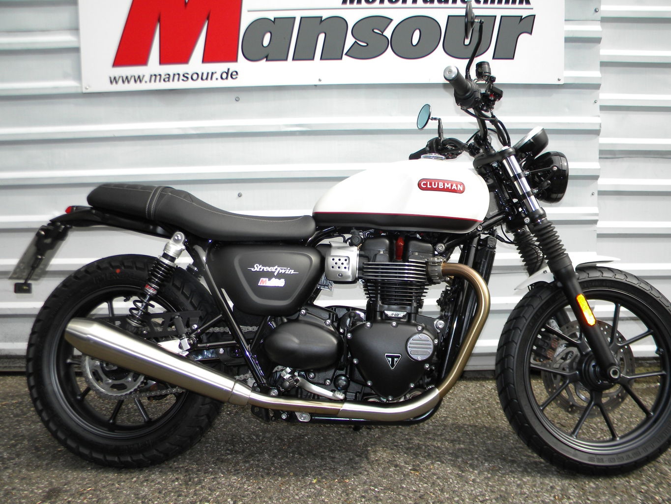 Triumph STREET TWIN | LSL-UMBAU | CLUBMAN