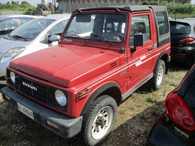 Suzuki SJ Samurai