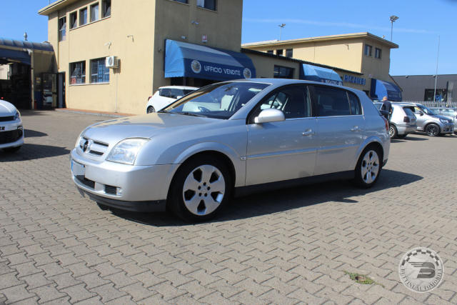 Opel Signum