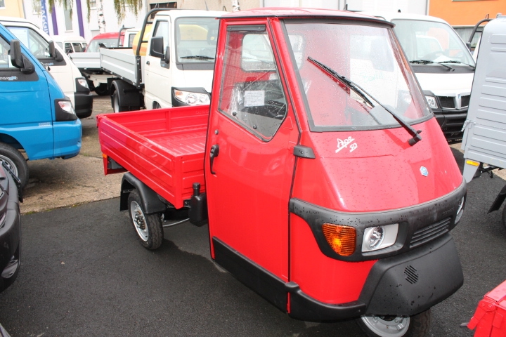 Piaggio APE