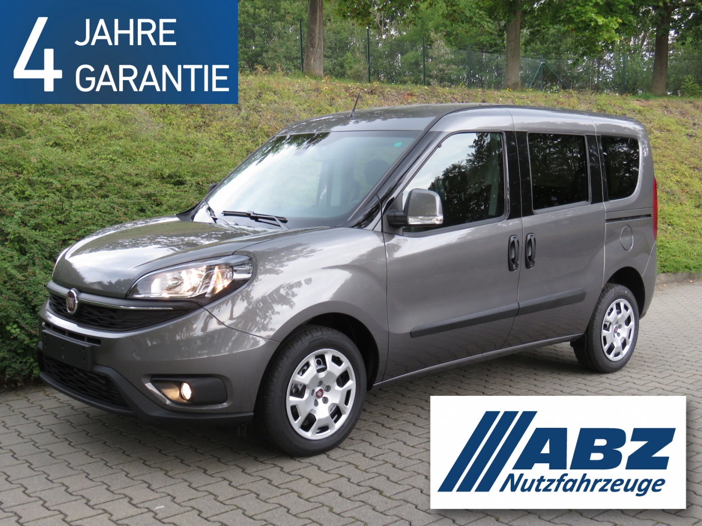 Fiat Doblo Kombi SX 1.6 / 120 PS Vollausstattung