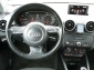 Audi A1 1,6 TDi Attraction, Klima, MMI