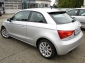 Audi A1 1,6 TDi Attraction, Klima, MMI