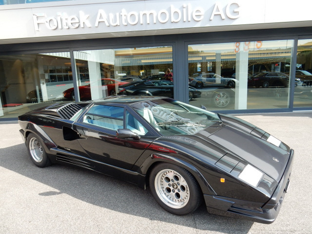 Lamborghini Countach