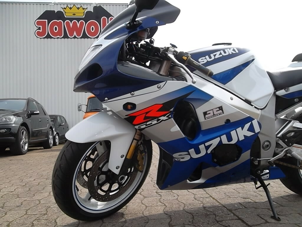 Suzuki GSX-R 1000 K2  160 PS 285 KM/H