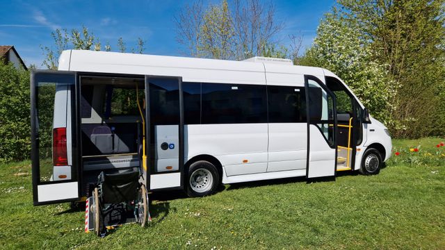 Mercedes-Benz 30 Sitzer Schulbus Transferbus 515/517/519