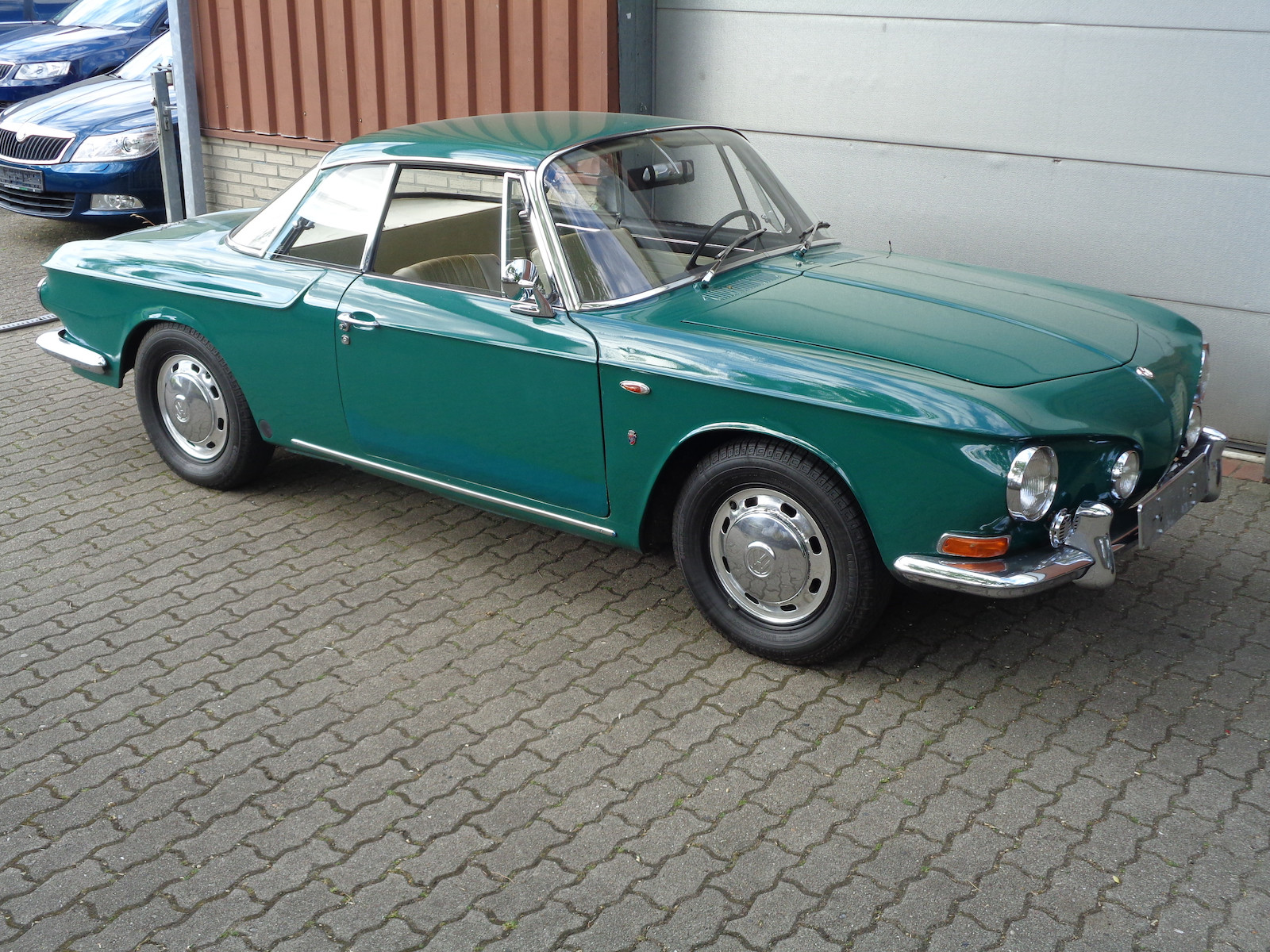 Volkswagen Karmann Ghia