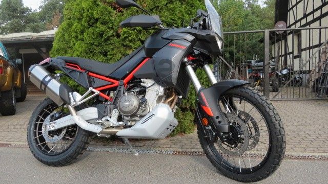 Aprilia Tuareg 660