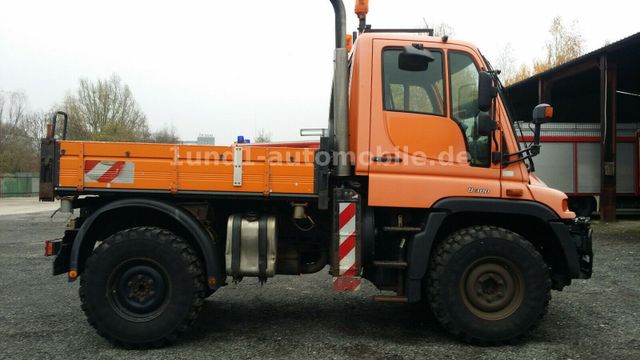 Mercedes-Benz Unimog U 300 Kipper Zugmaschine Kommunalhydrauli