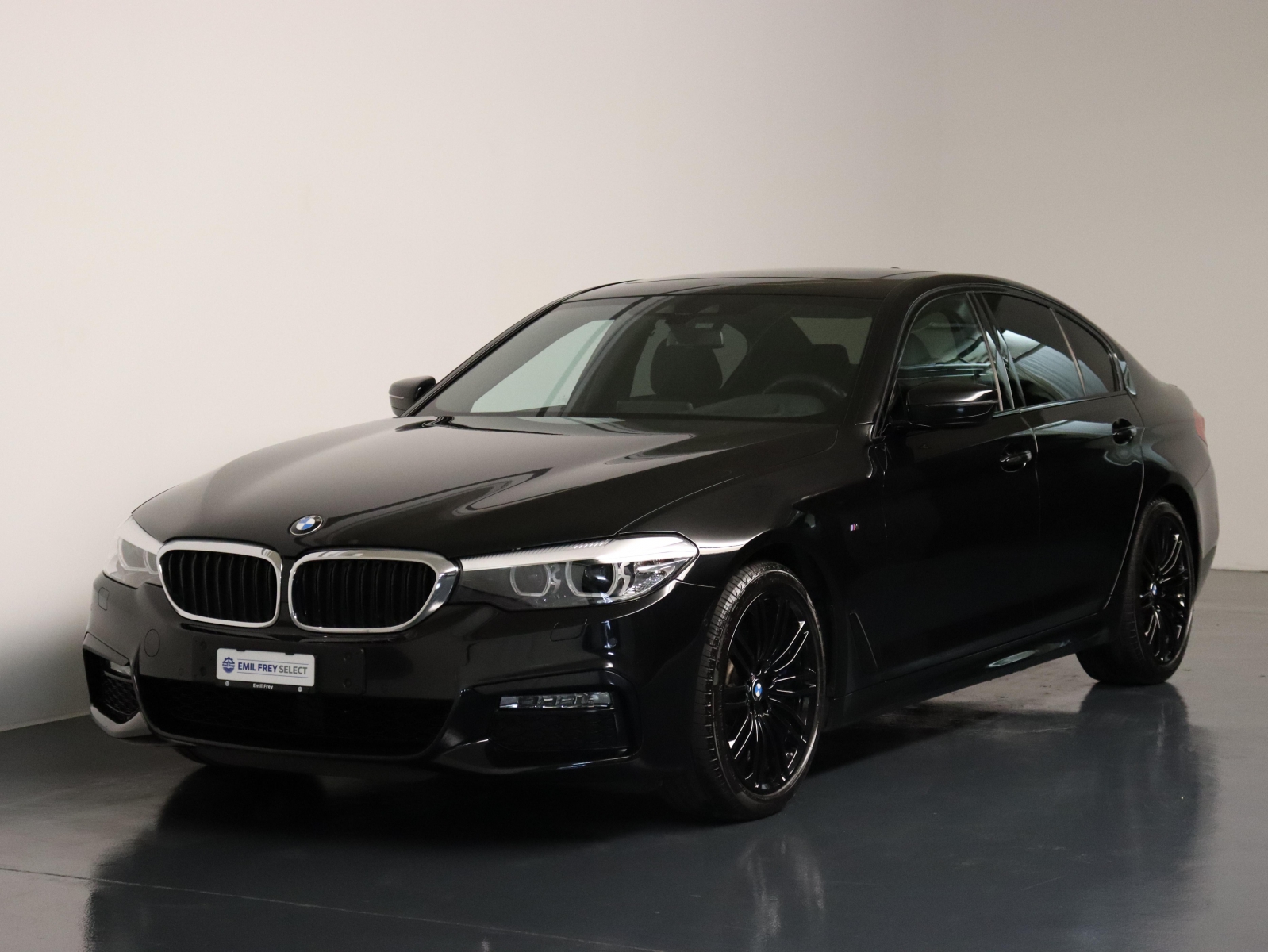 BMW 530
