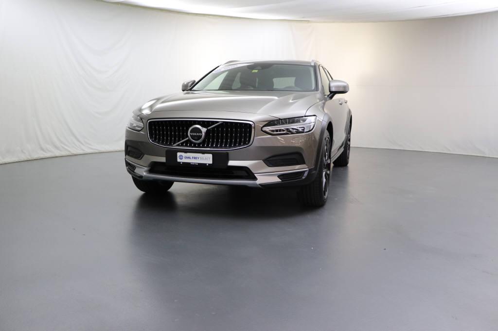 Volvo V90 Cross Country