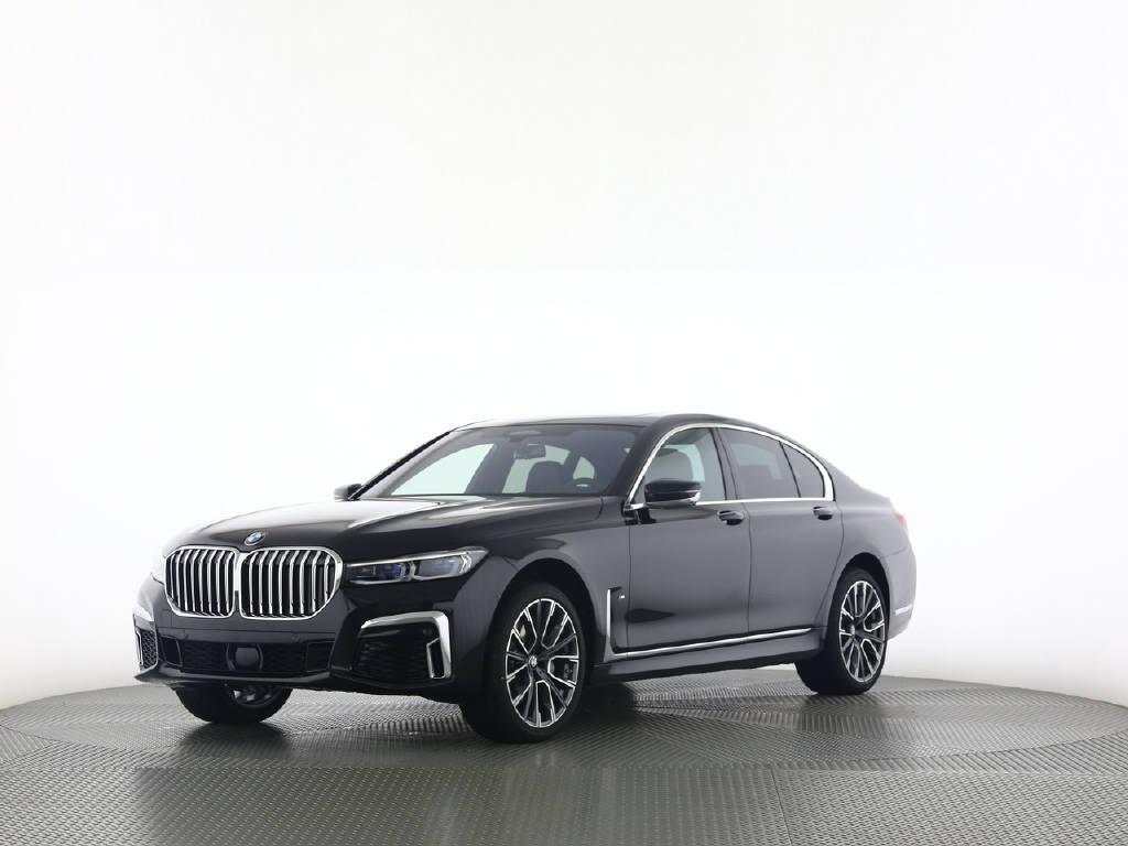 BMW 730