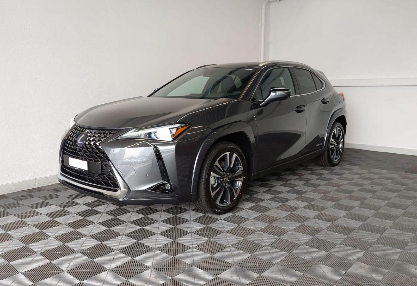 Lexus UX 250h