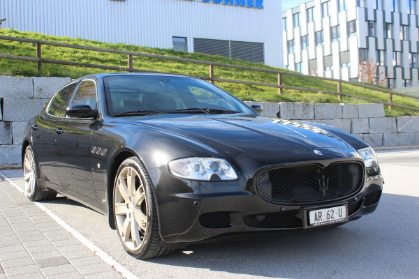 Maserati Quattroporte