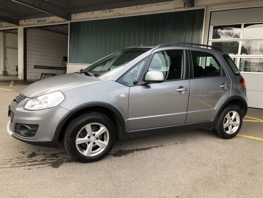 Suzuki SX4