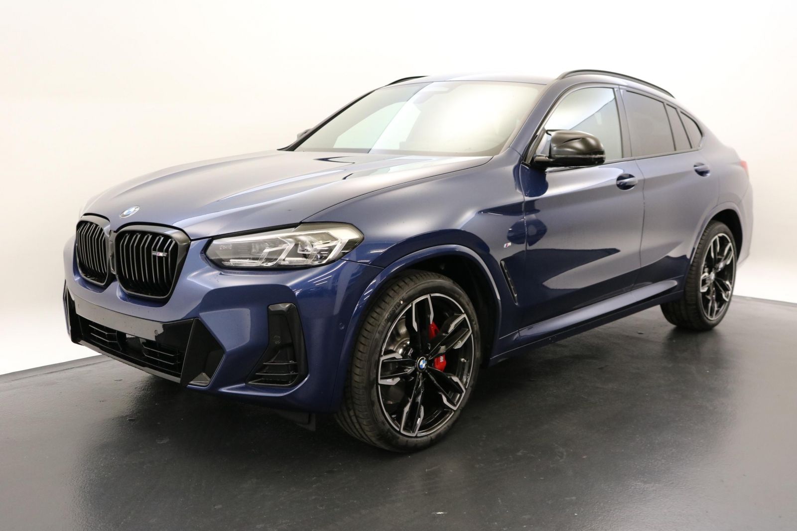 BMW X4 M40