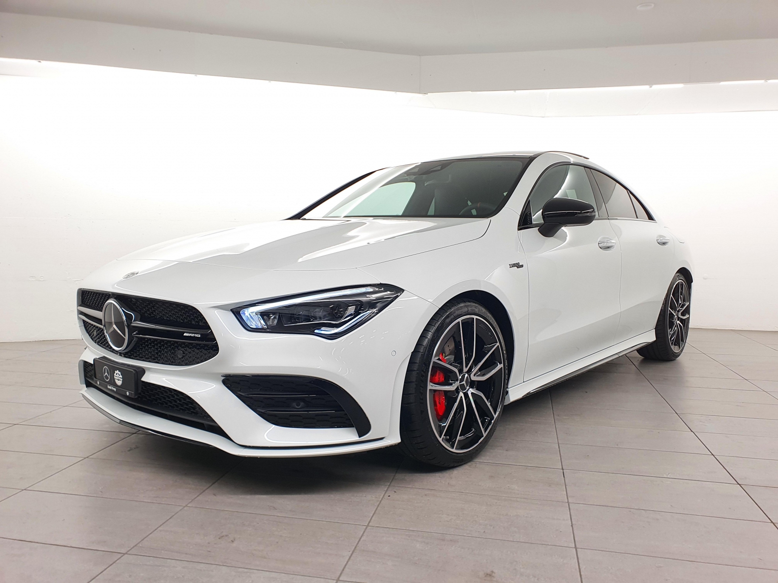 Mercedes-Benz CLA 35 AMG