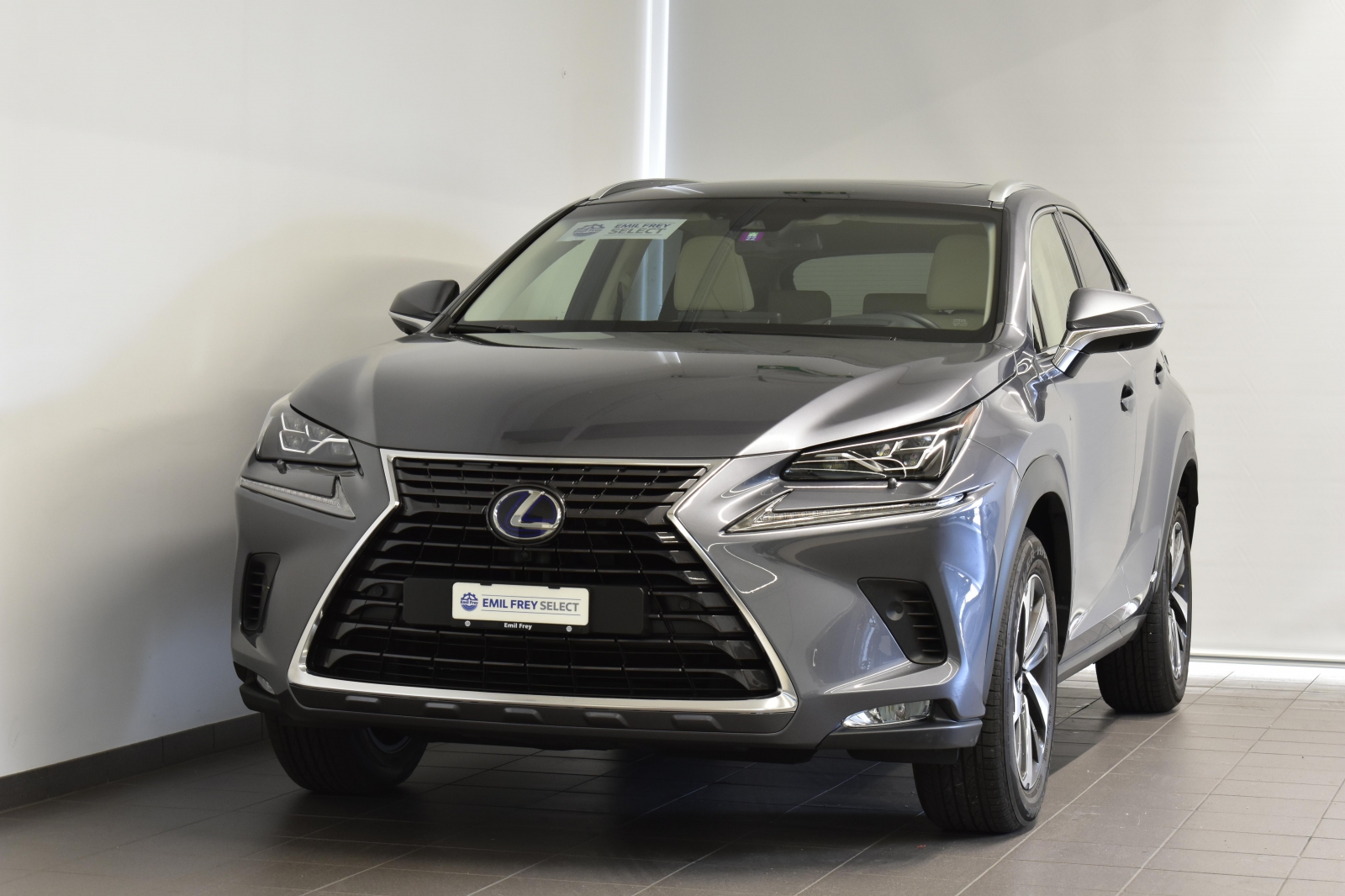 Lexus NX 300