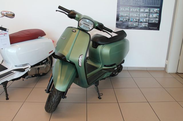 Lambretta V50 Special