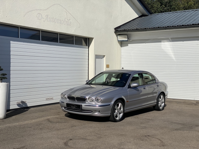 Jaguar X-Type V 6 2,5 EXECUTIVE ALLRAD ***47 TKM *** Jaguar X-Type V 6 2,5 EXECUTIVE ALLRAD ***47 TKM ***