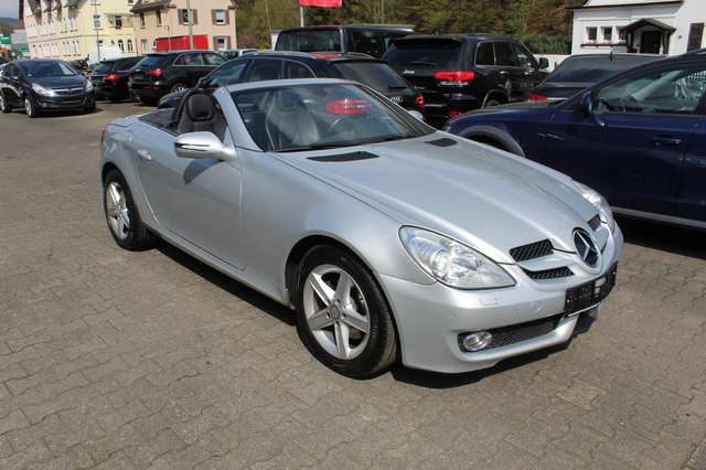 Mercedes-Benz SLK 280