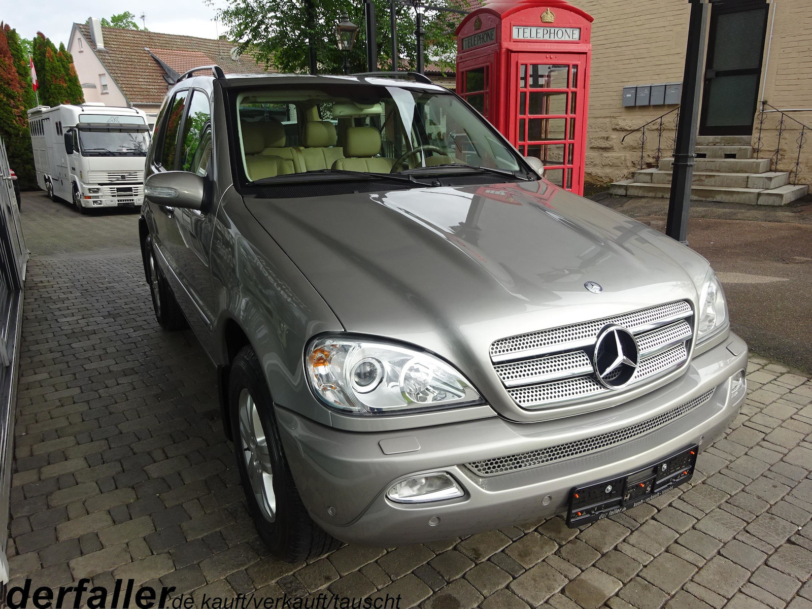 Mercedes-Benz ML 500