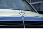 Mercedes-Benz 200 D W124 Nelkengrn im Top Zustand