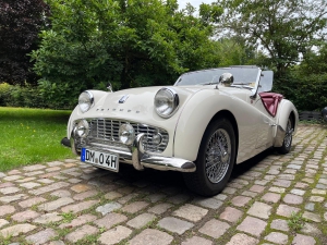 Triumph TR3 A restauriert Fotodoku