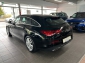 Mercedes-Benz CLA 180d SB Progessive LED+STHZ+Park-Assist+Digi