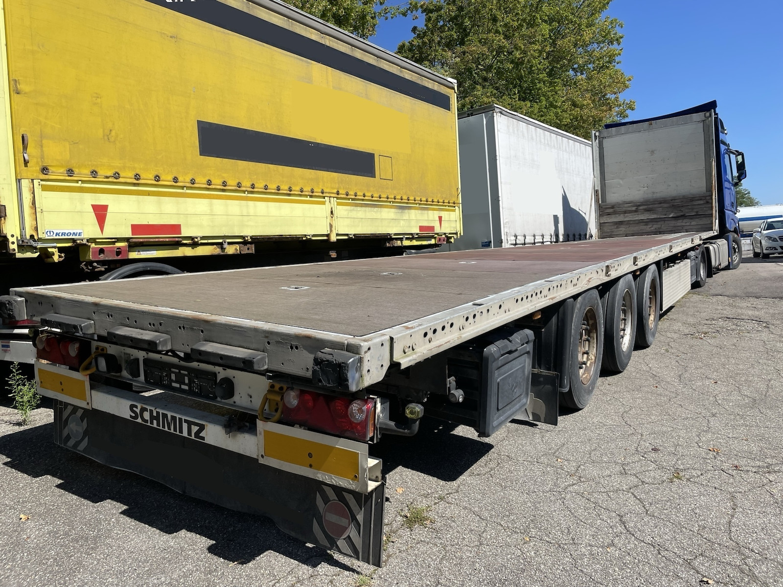 Schmitz SCS 24/L-16 Varios