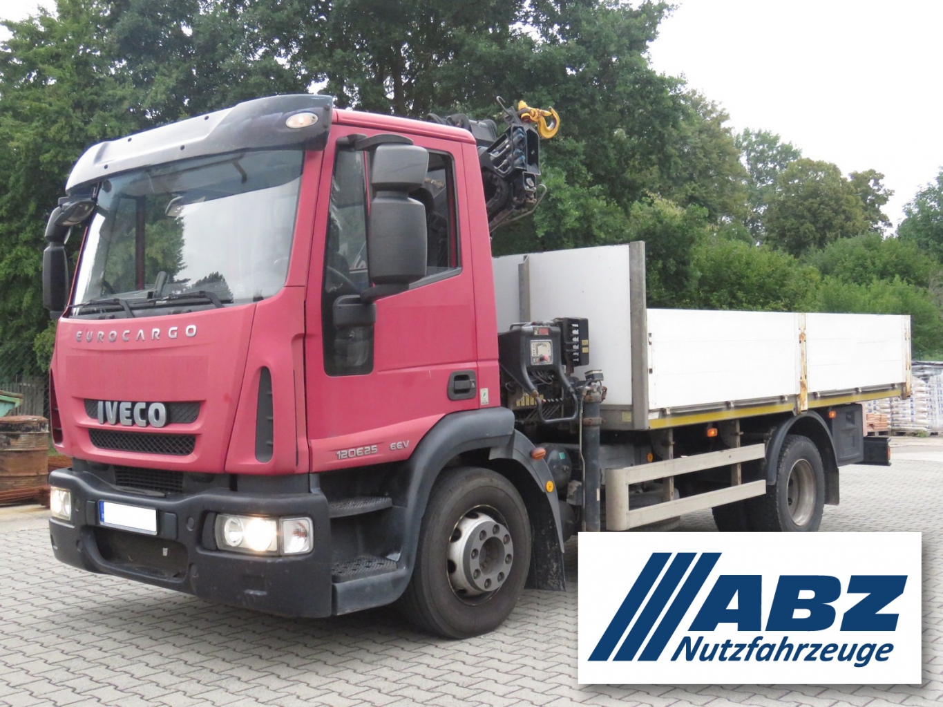 Iveco Eurocargo ML120E25 / Verladekran
