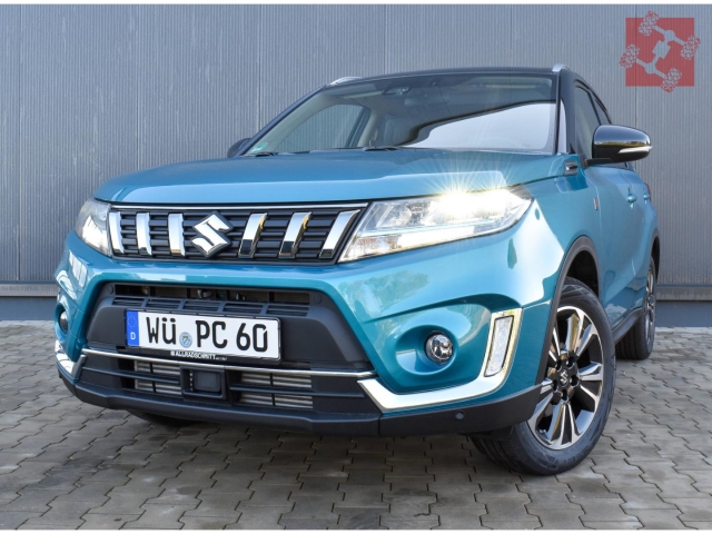 Suzuki Vitara Comfort+ 1.4l M/T Hybrid Panorama Navi