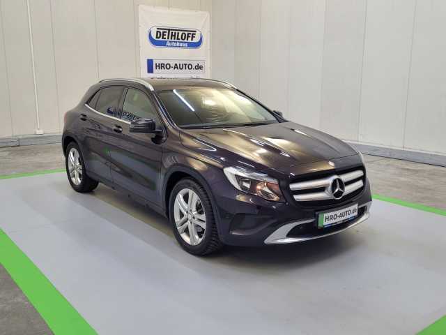 Mercedes-Benz GLA 200