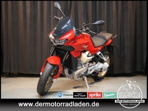 Moto-Guzzi V100 MANDELLO RED MAGMA / MOTO GUZZI DAYS /