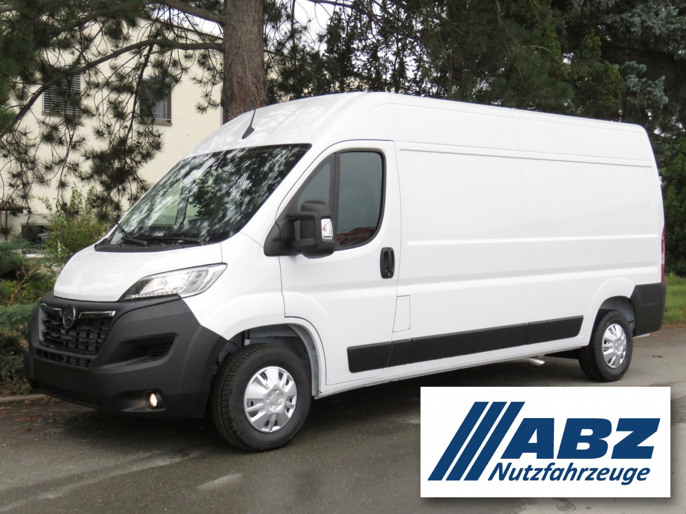 Opel Movano L3H2 140 / Schwingsitz + Heckkamera