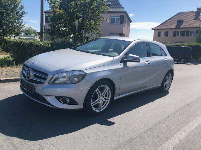 Mercedes-Benz A 180