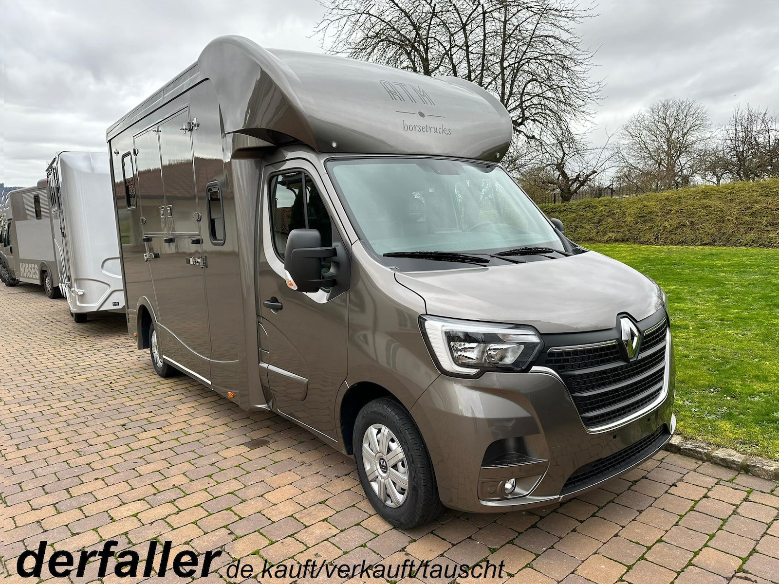 Renault Master ATM Haras 1-2 Pferde 5-Sitzer