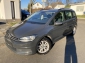 VW Touran 2.0TDI DSG Navi 7Sitze AHK SR+WR GARANTIE